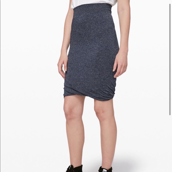 Lululemon Boulevard Bliss Skirt 8 Blue/Grey NWOT